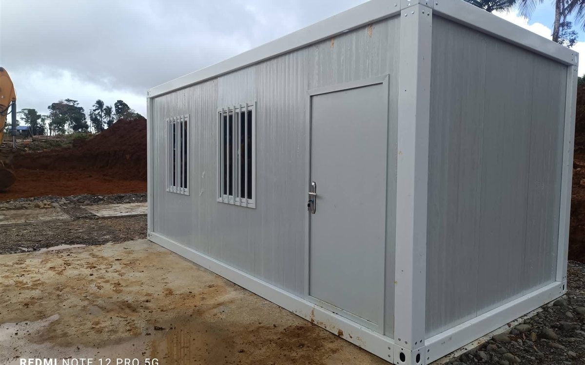 Prefab School Classrooms and Education Buildings: real product and project references — overall product view
