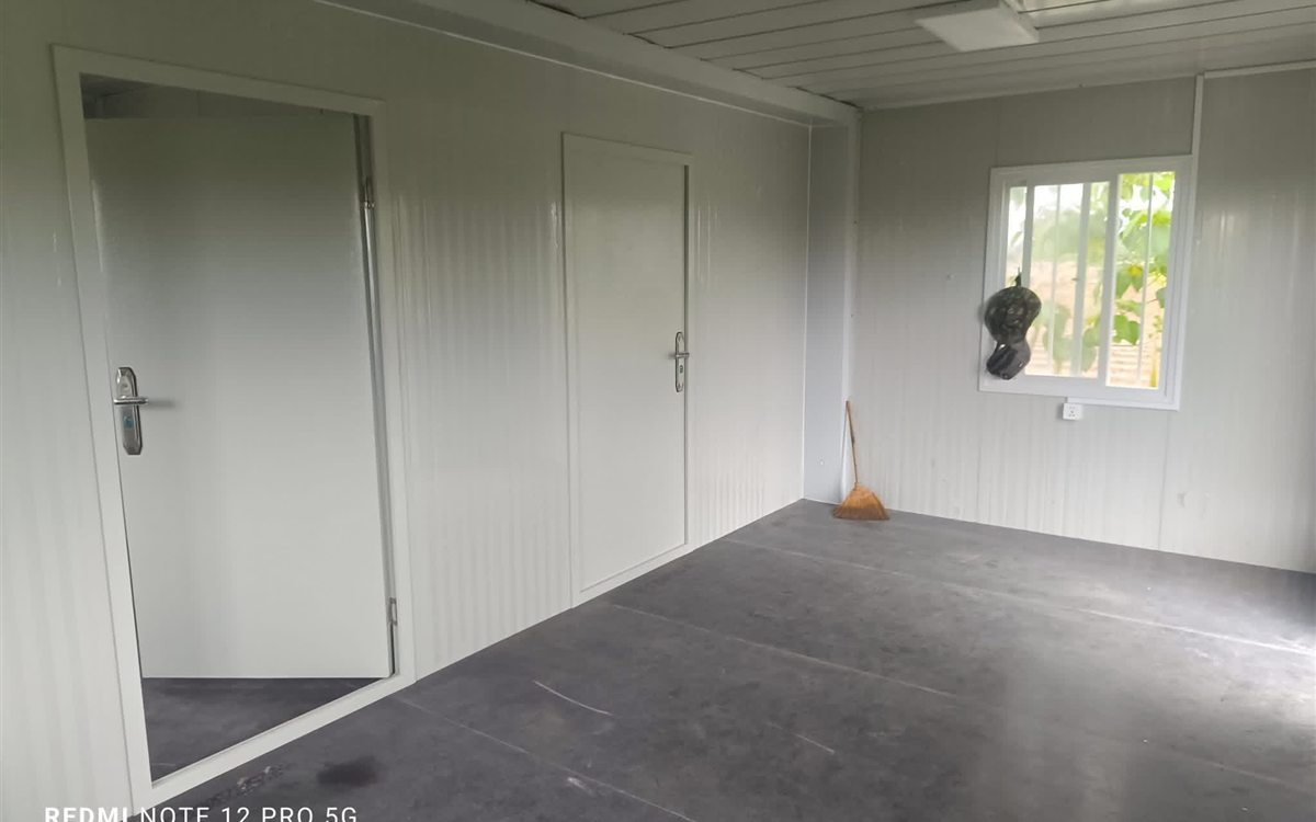 Prefab School Classrooms and Education Buildings: real product and project references — configuration or project reference