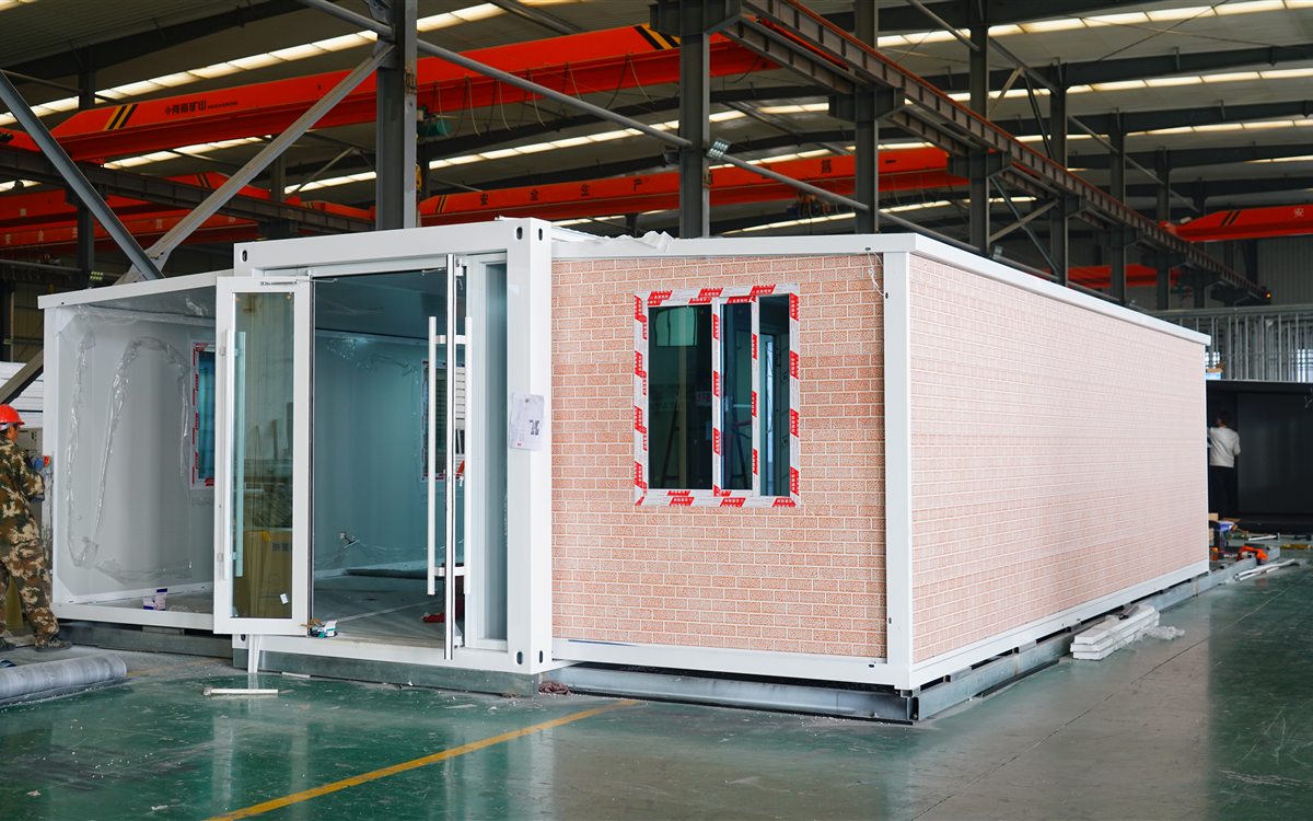 20ft Expandable Container House real product photo by Huisheng