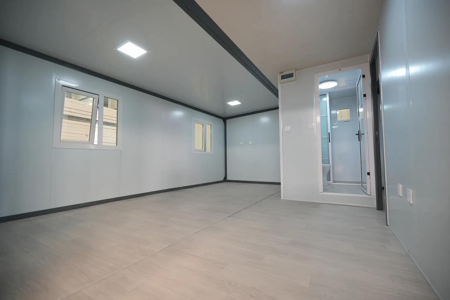 Expandable Container House for Project Management Offices