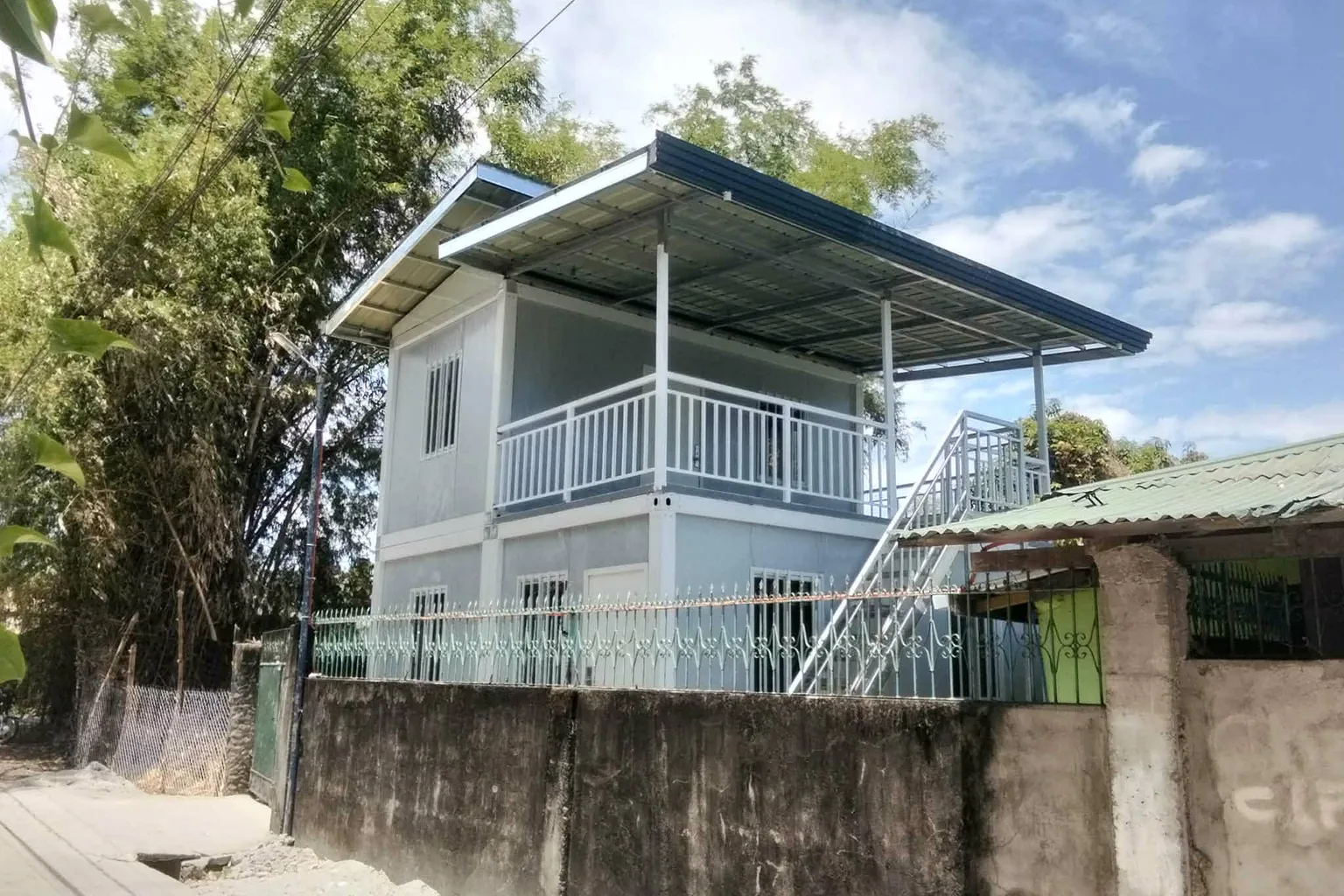 Flat-Pack Container House for Glamping Resorts