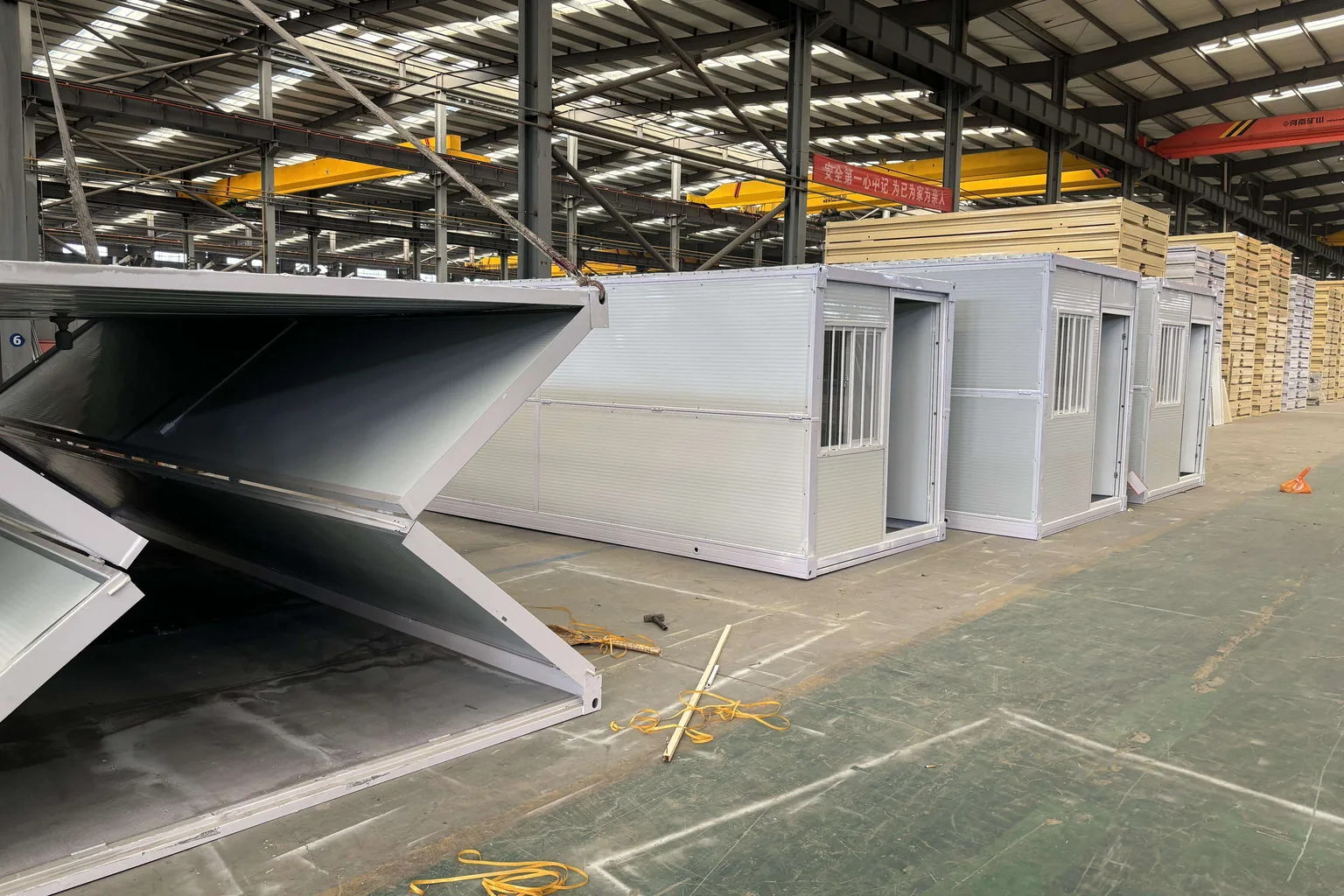 Mobile House for Oil and Gas Field Camps