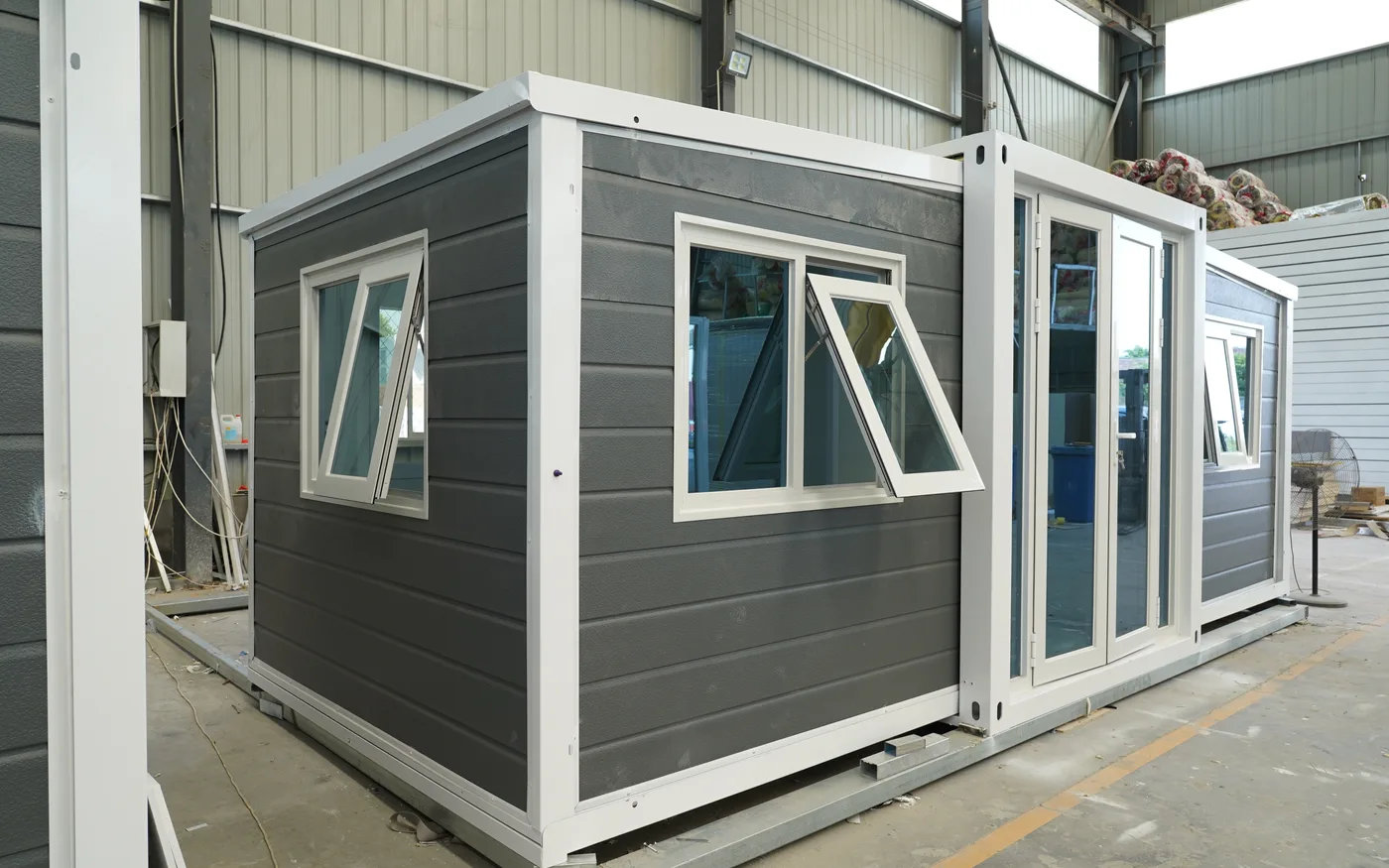 expandable house total project cost factory, freight and site work interior or project detail