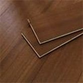 Classic Walnut (LVT23)