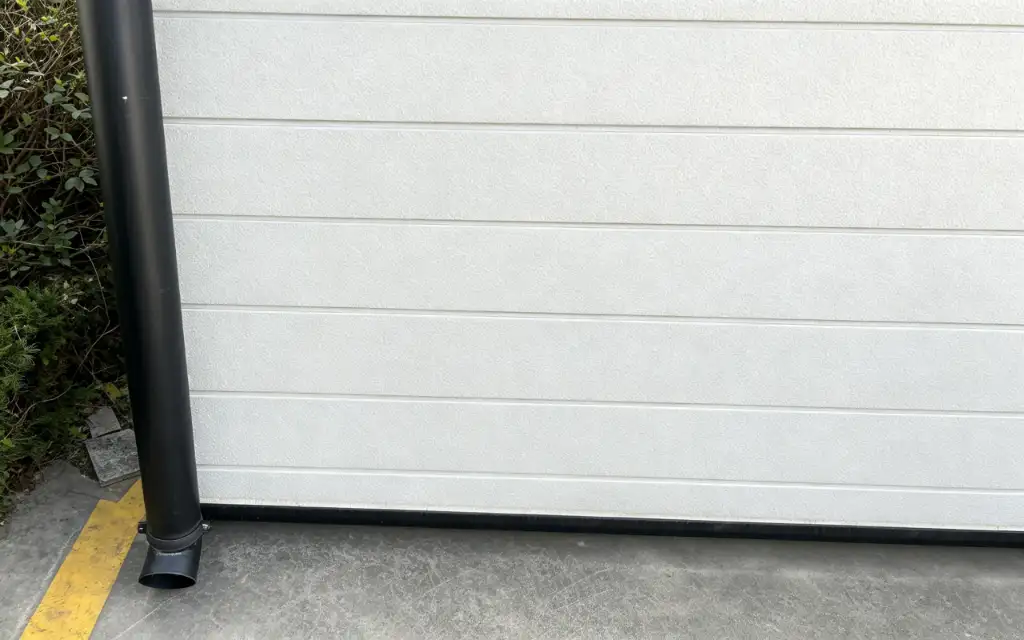 20ft Flat Roof Expandable Container House exterior thumbnail 4
