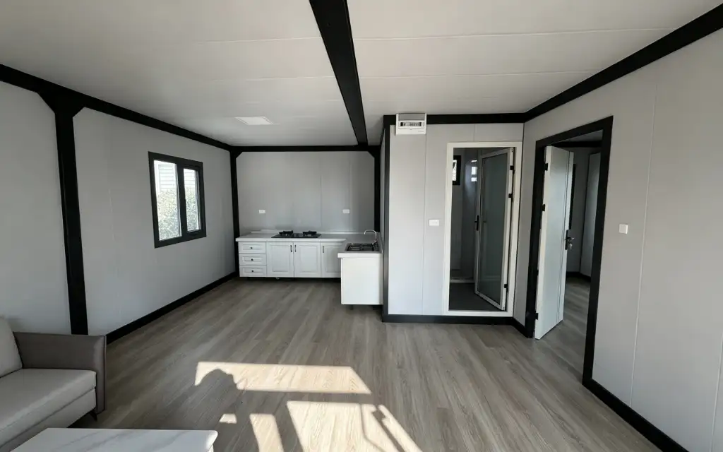 20ft Flat Roof Expandable Container House interior thumbnail 31