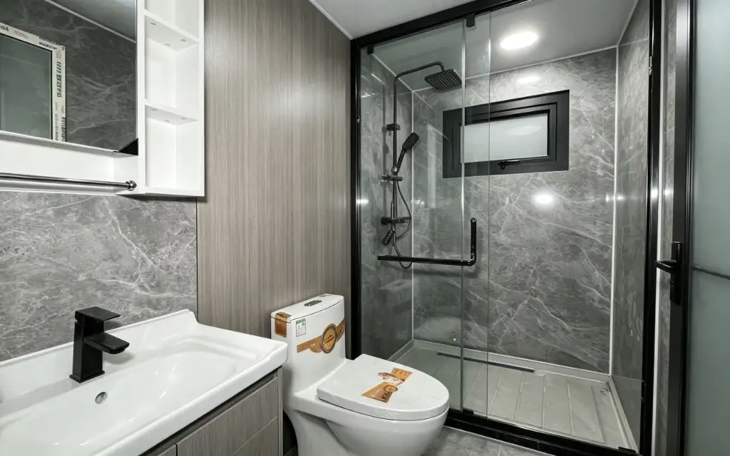 30ft Single-Wing Expandable Container House interior thumbnail 3