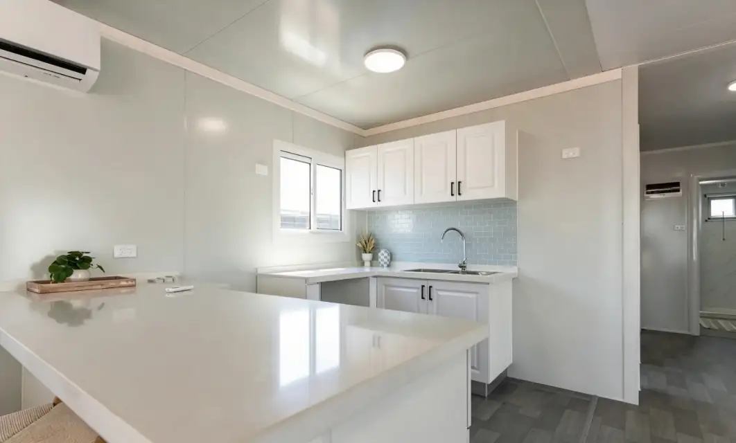 40ft Expander Home interior thumbnail 6