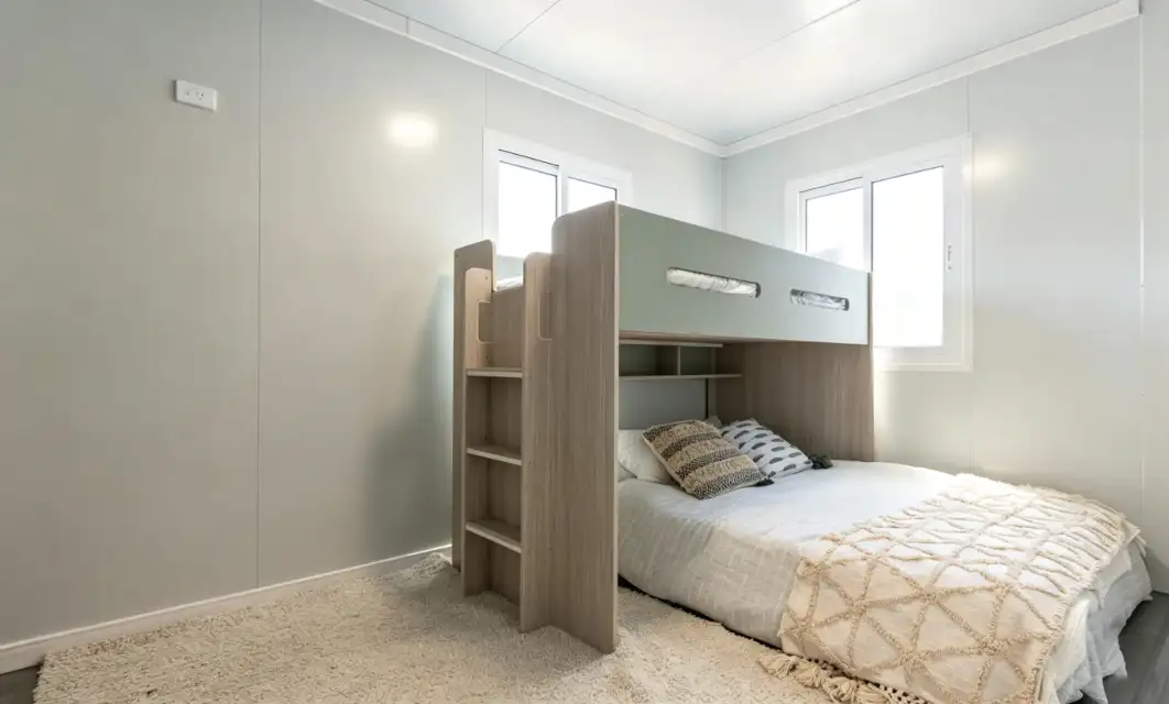 40ft Expander Home interior thumbnail 8