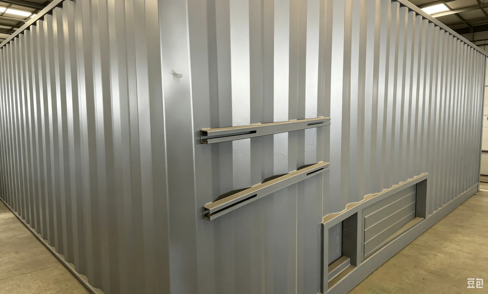 Commercial Container Building interior thumbnail 12