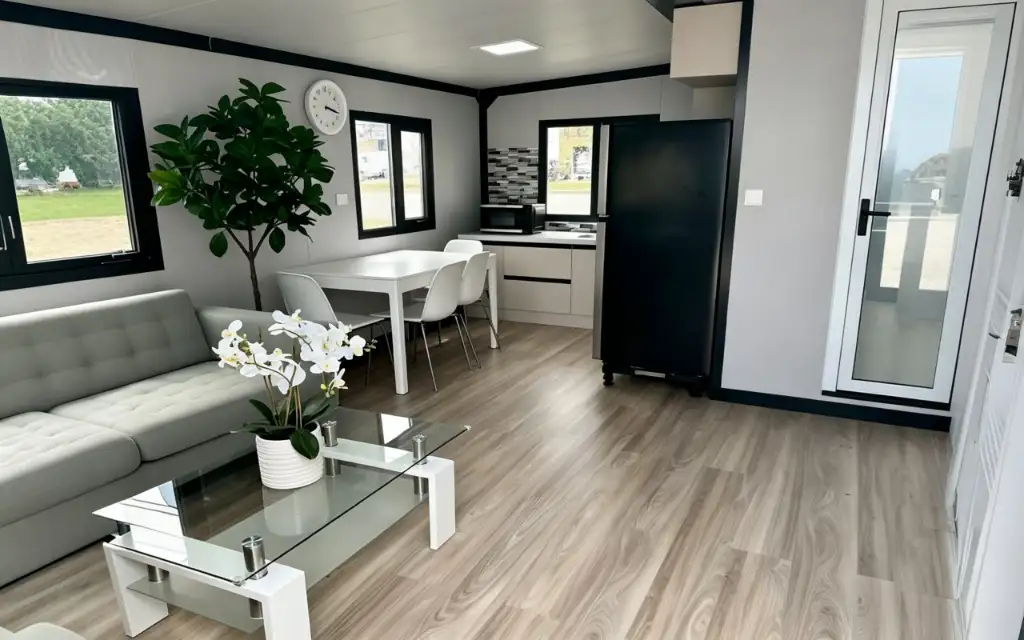 Expandable House with Pitched Roof & Terrace interior thumbnail 7