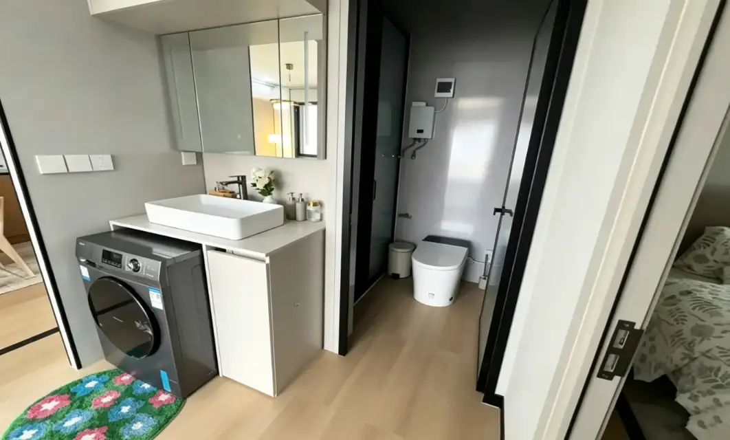 Expandable House with Terrace interior thumbnail 6