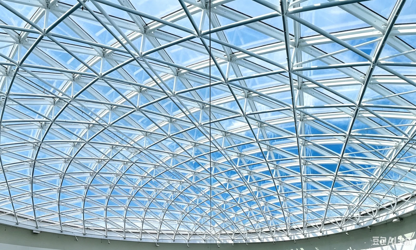 Steel Space Structures / Space Frames exterior thumbnail 19